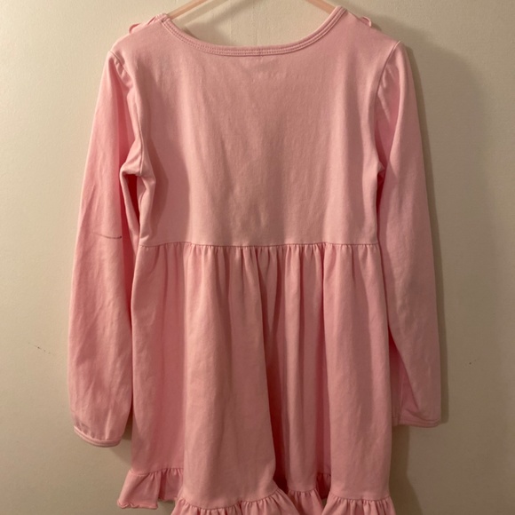 “M” embroidered pink dress - Picture 5 of 7